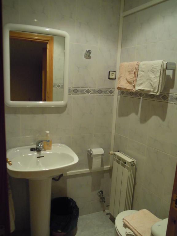 Casa Dueso Hotel El Pueyo de Araguas Room photo